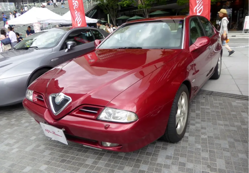 Alfa Romeo 166 936