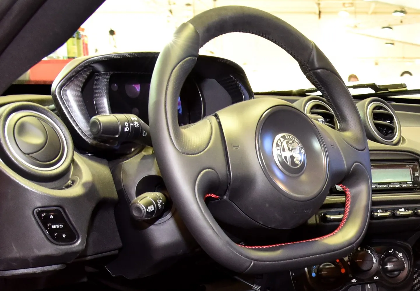 Image for Alfa Romeo 4C Spider