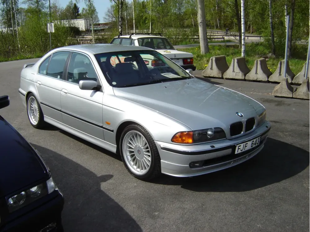 Alpina B10 E39