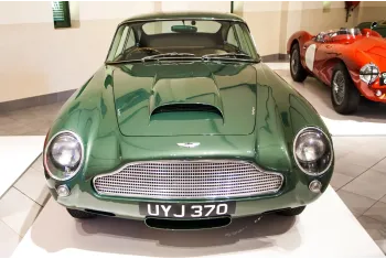 Aston Martin DB4 GT