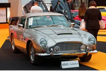 aston-martin db5