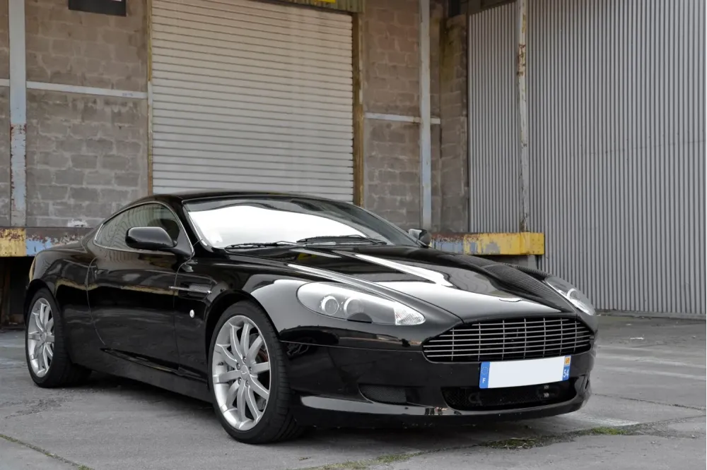 Aston Martin DB9 Coupe