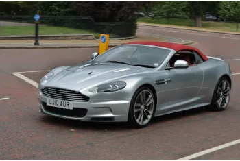 Aston Martin DBS V12 Volante