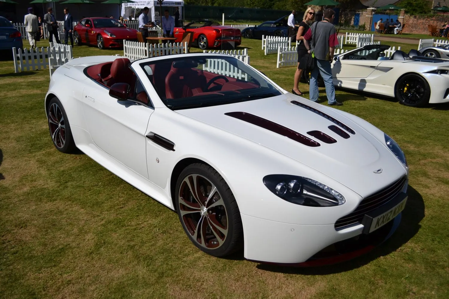 Image for Aston Martin V12 Vantage Roadster