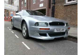 Aston Martin V8 Vantage II