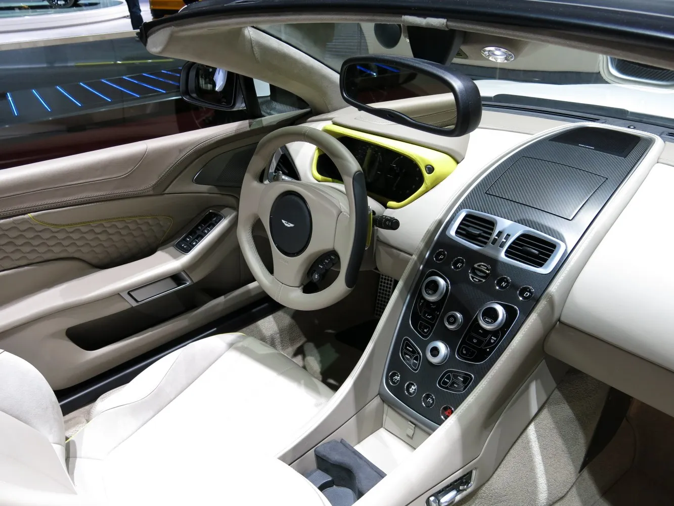 Image for Aston Martin Vanquish II Volante