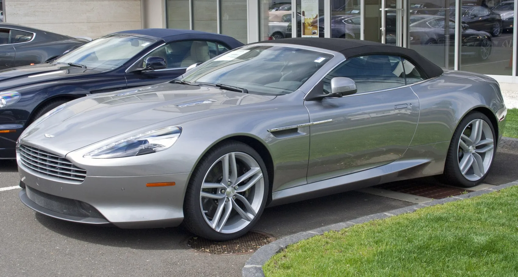 Image for Aston Martin Virage II Volante