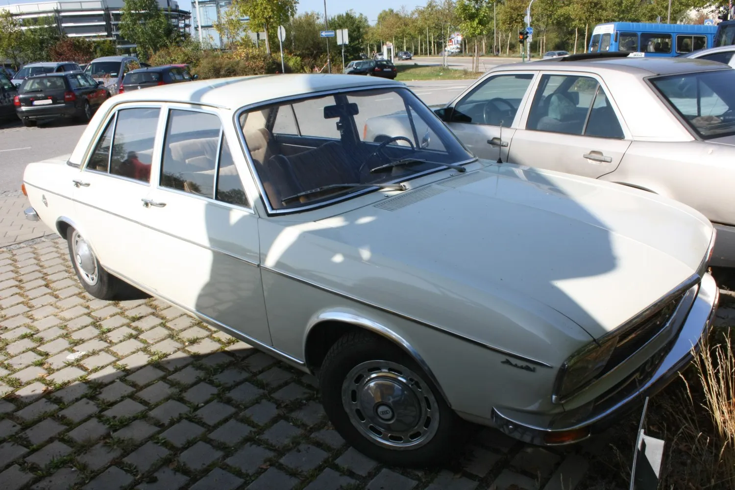 Image for Audi 100 C1