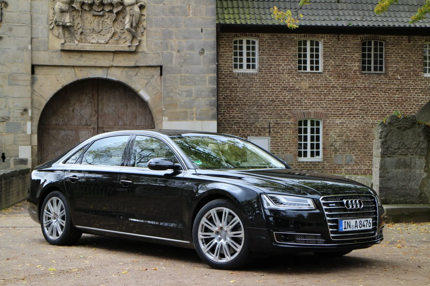 Audi A8 Long (D4,4H facelift 2013)