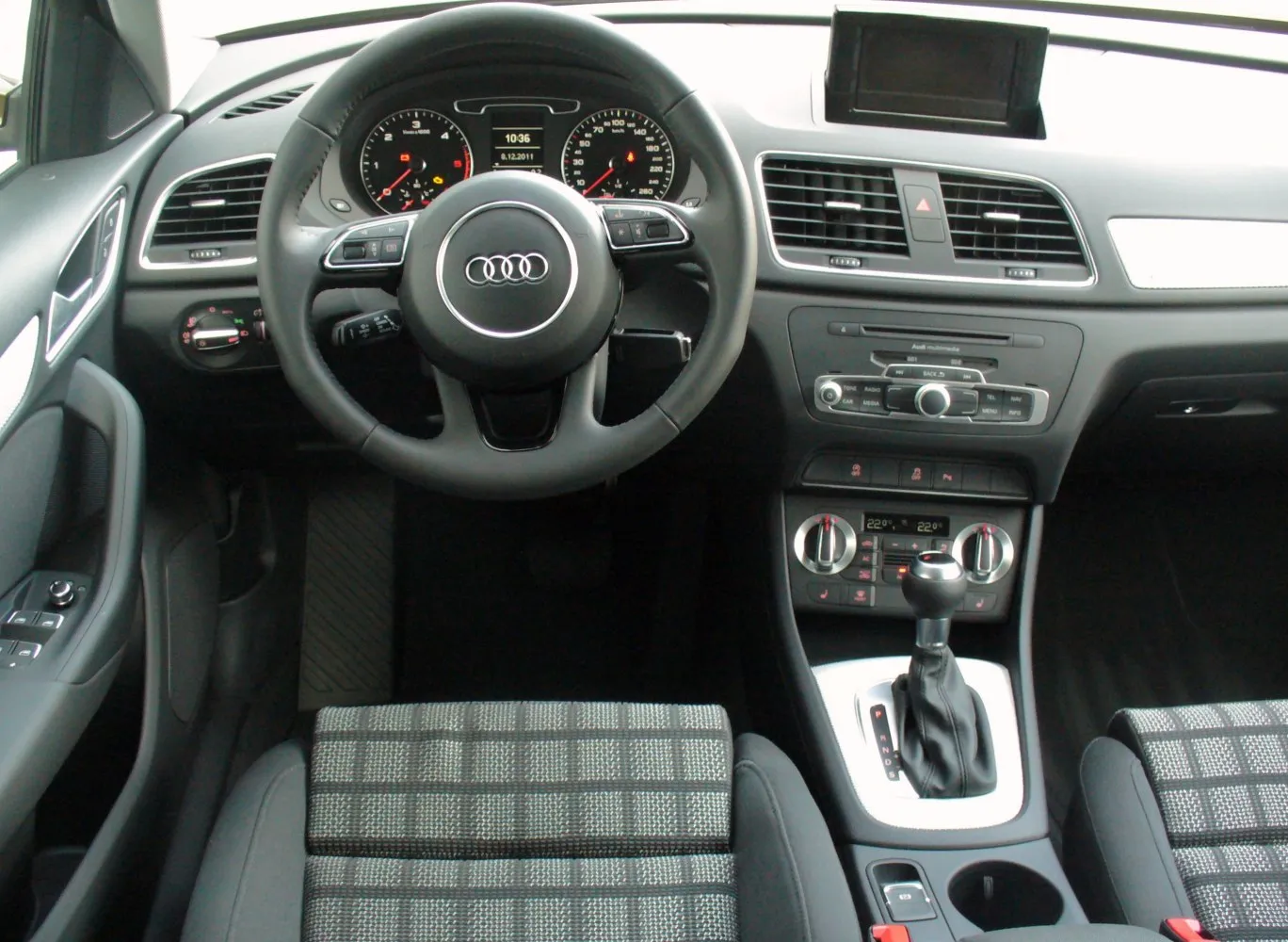 Image for Audi Q3 8U