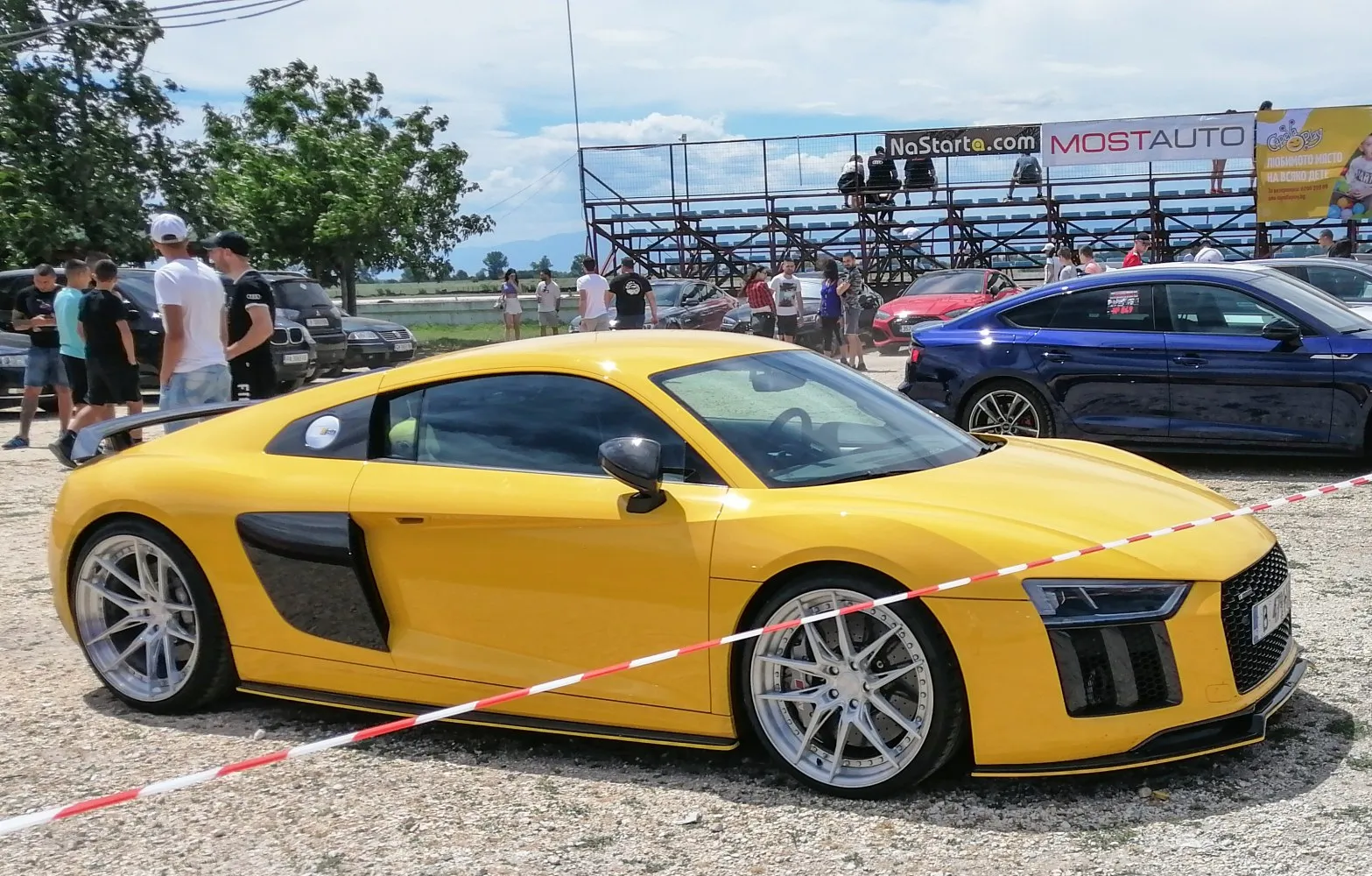 Audi R8 II Coupe (4S)