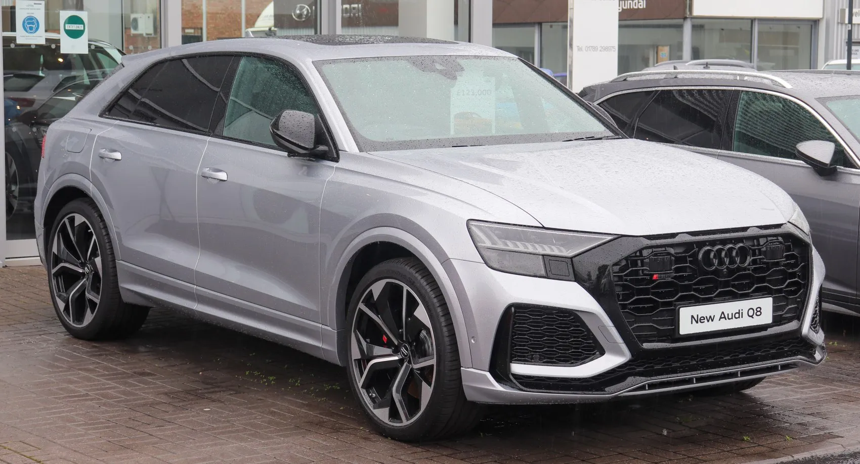 Audi RS Q8 4M