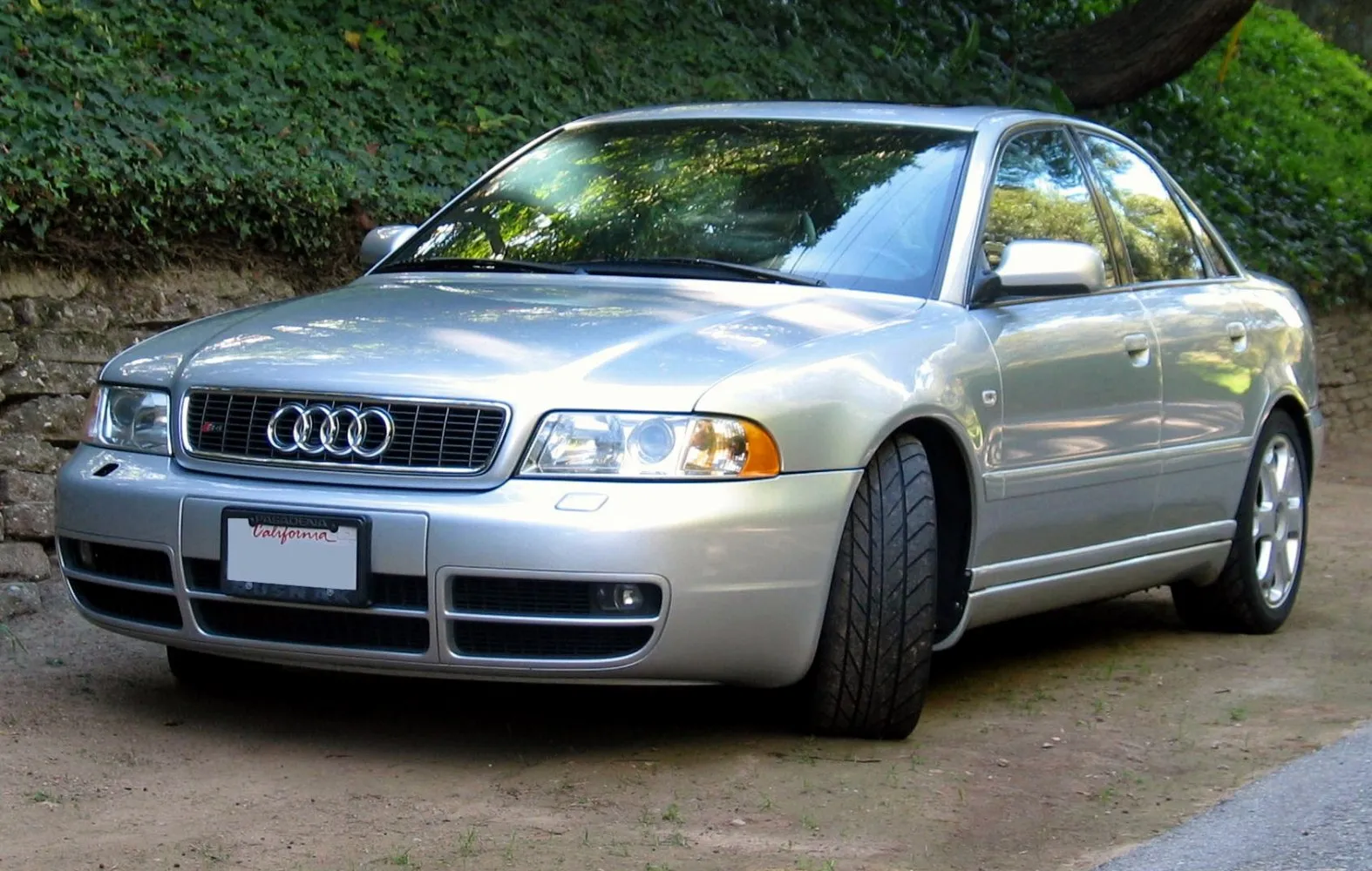 Audi S4 8D,B5