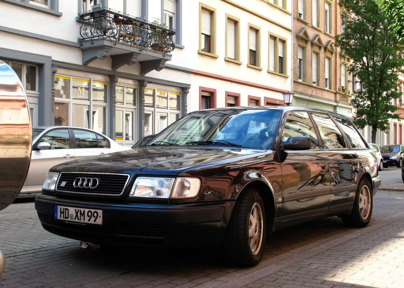 Audi S4 Avant (4A,C4)