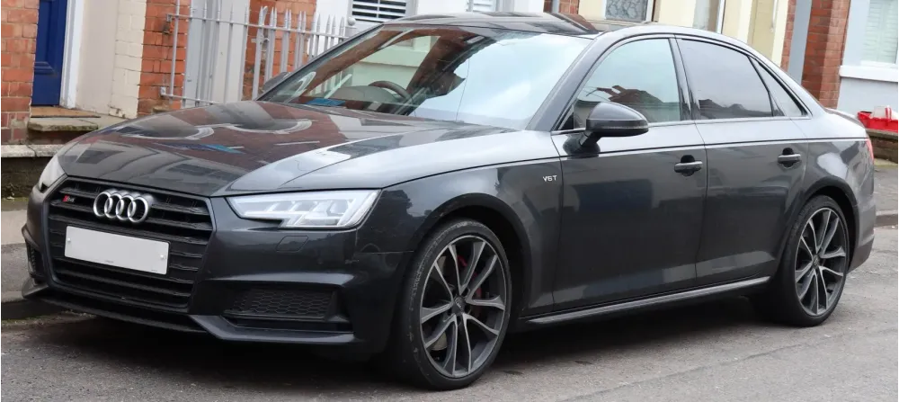 Audi S4 B9