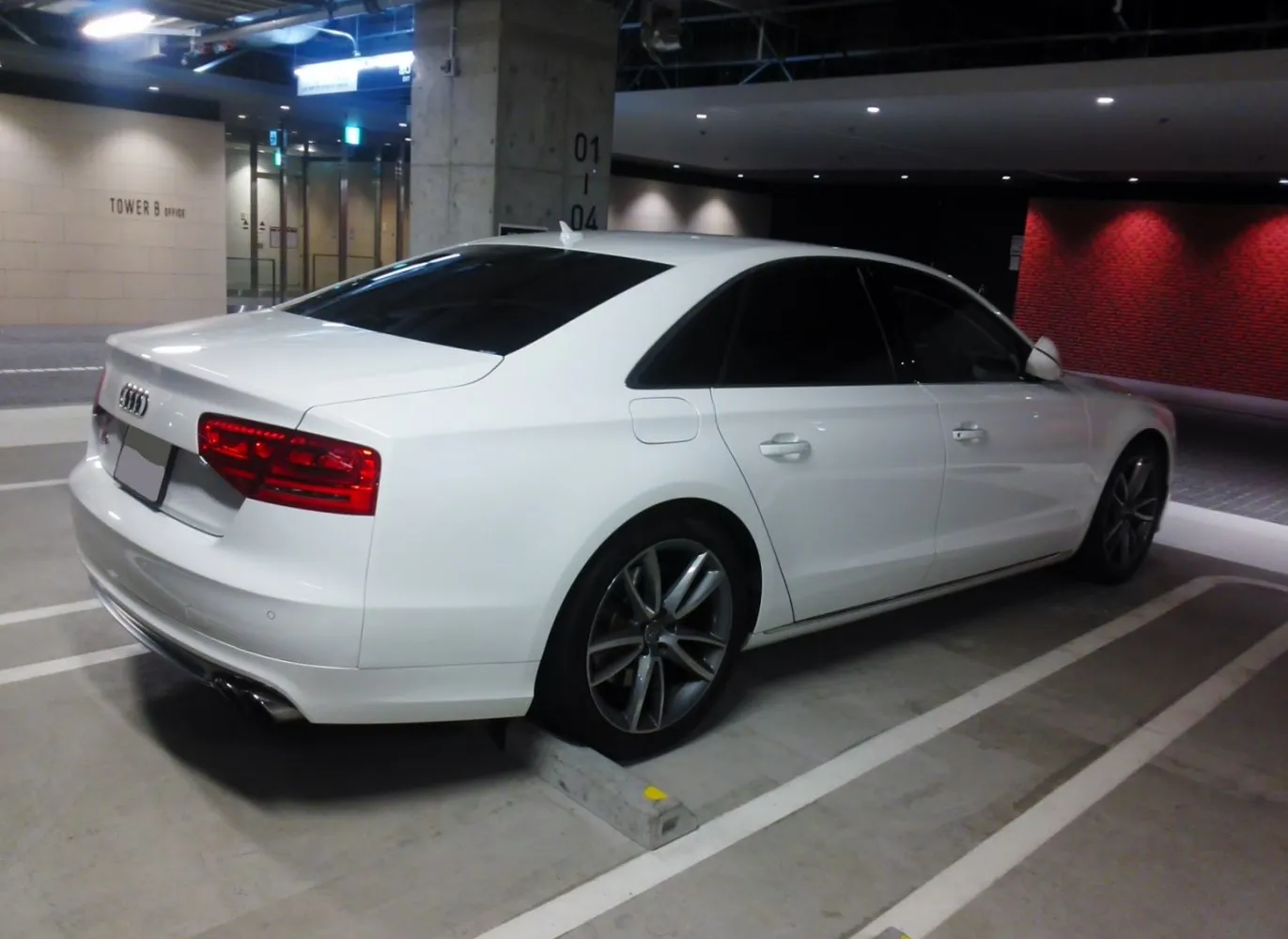 Image for Audi S8 D4
