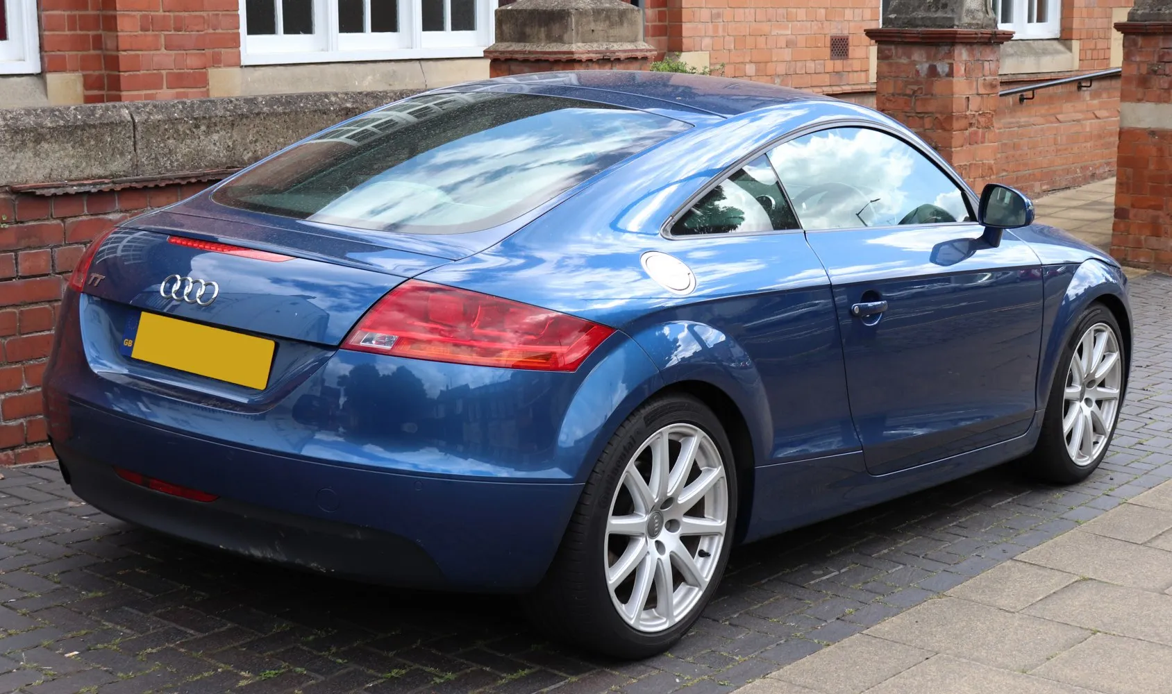 Image for Audi TT Coupe (8J)