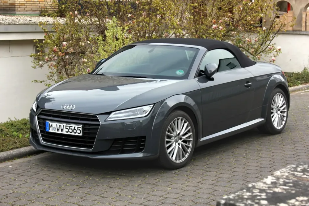 Audi TT Roadster (8S)