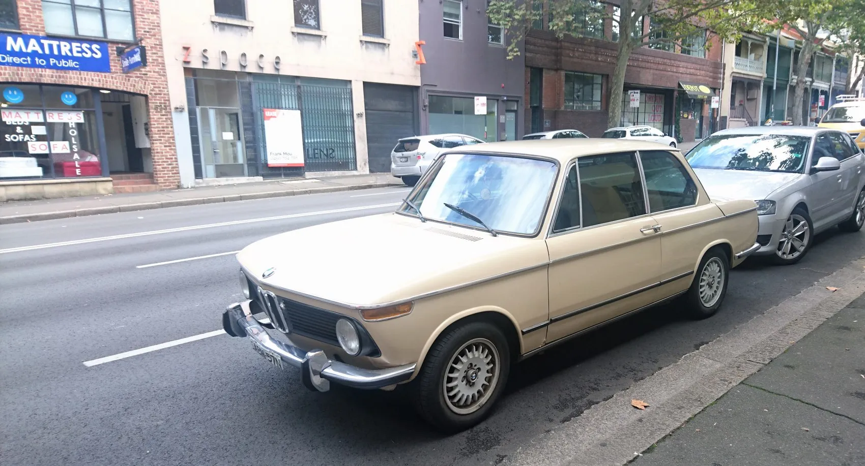 BMW 02 E10