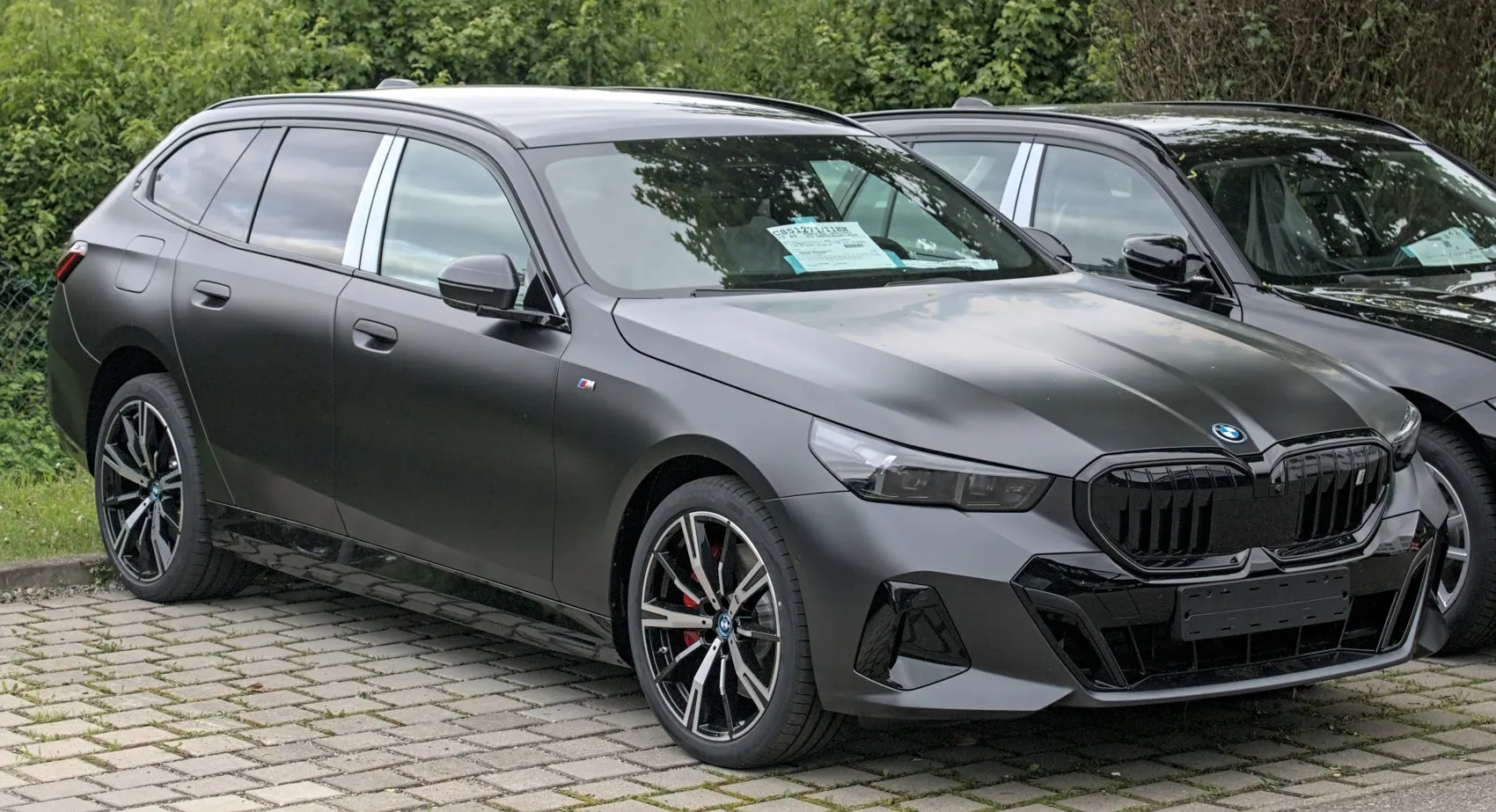 BMW i5 Touring (G61)