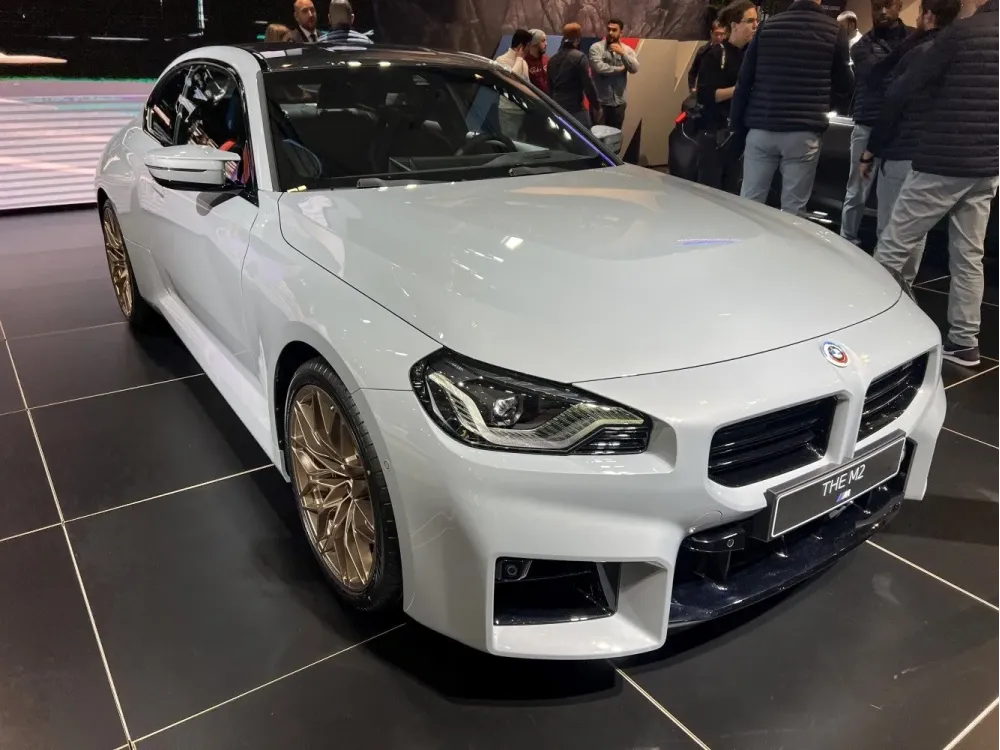 BMW M2 G87