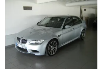 BMW M3 E90