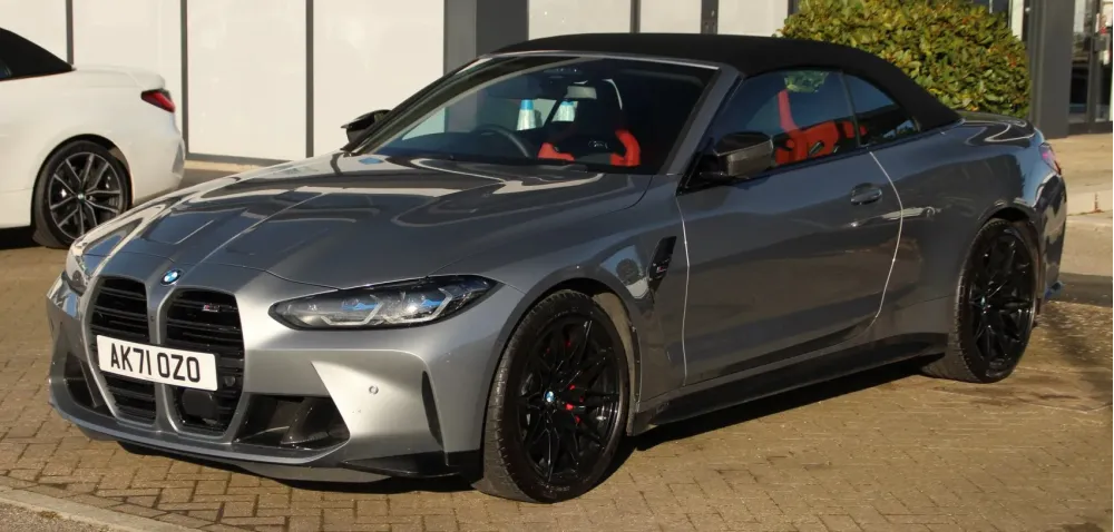 BMW M4 Convertible (G83)