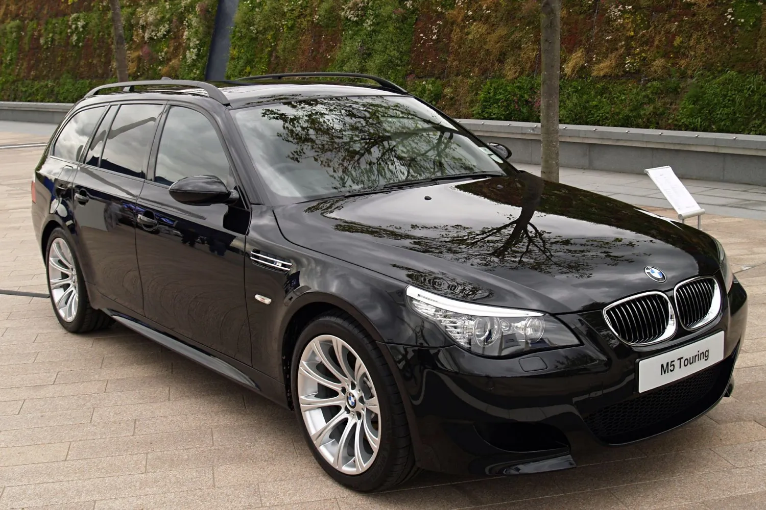 BMW M5 Touring (E61 LCI, facelift 2007)