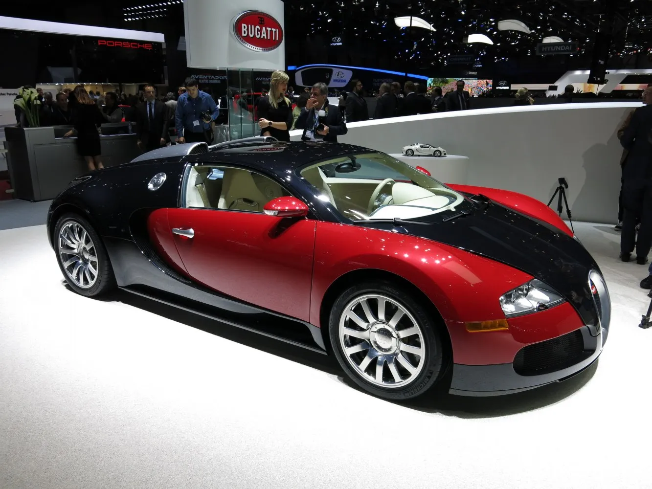 Bugatti Veyron Coupe