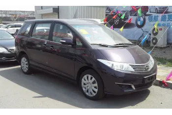BYD M6 facelift 2013