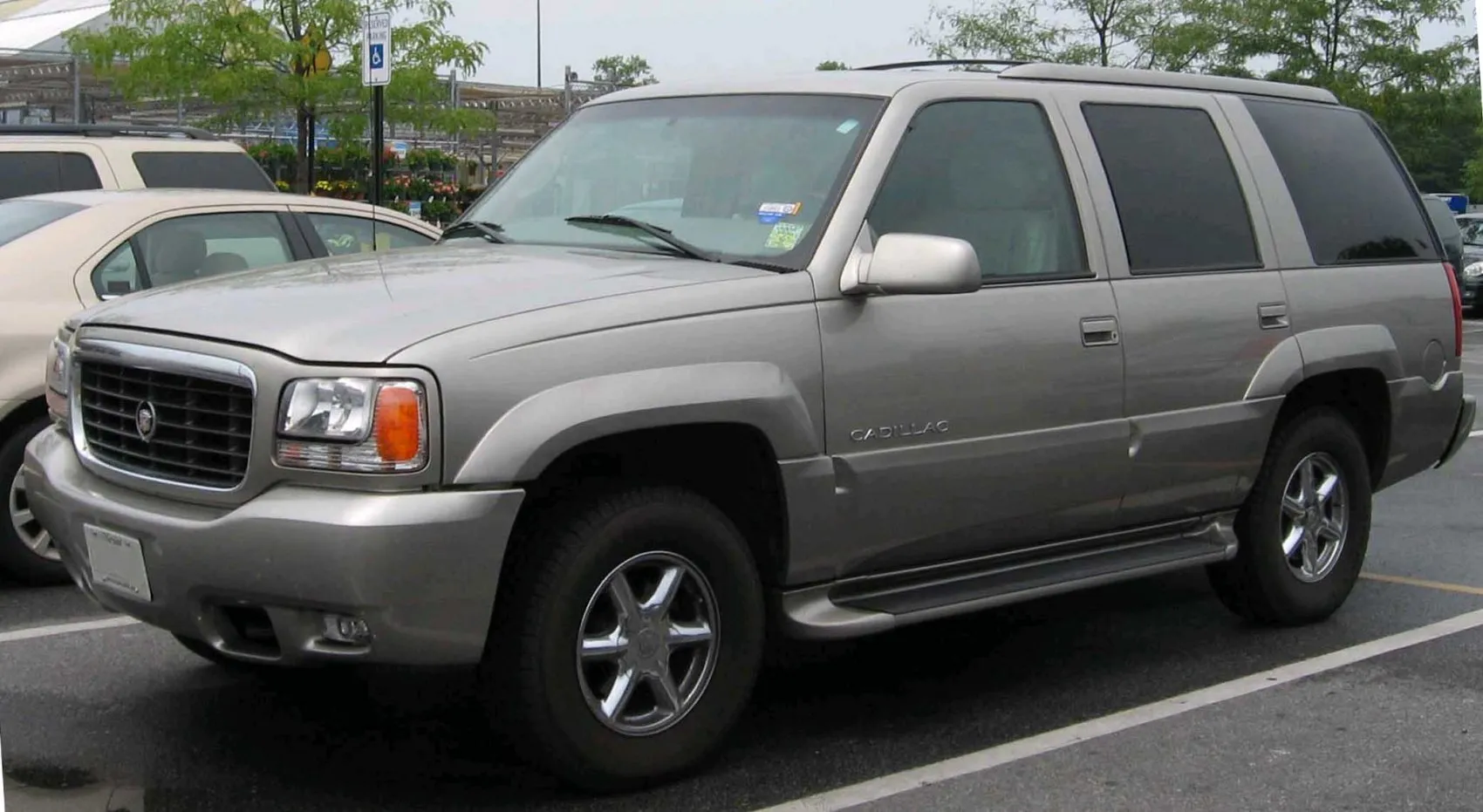 Image for Cadillac Escalade I