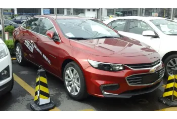 Chevrolet Malibu XL