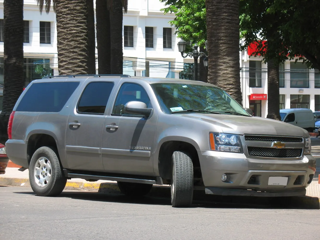 Image for Chevrolet Suburban GMT900