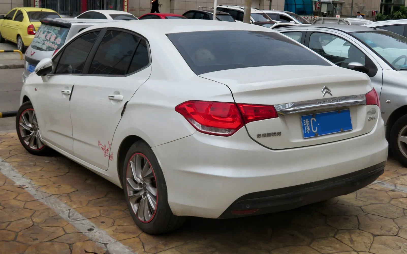 Image for Citroen C4 L Sedan (Phase I, 2012)