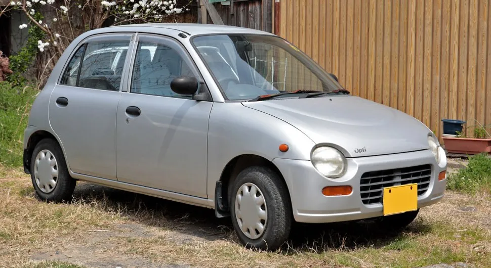 Daihatsu Opti L3