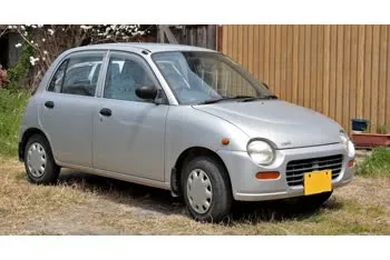 daihatsu opti l8
