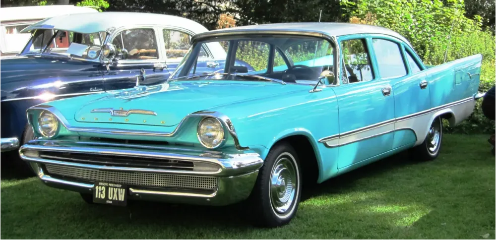 DeSoto Firesweep I 4-Door Sedan