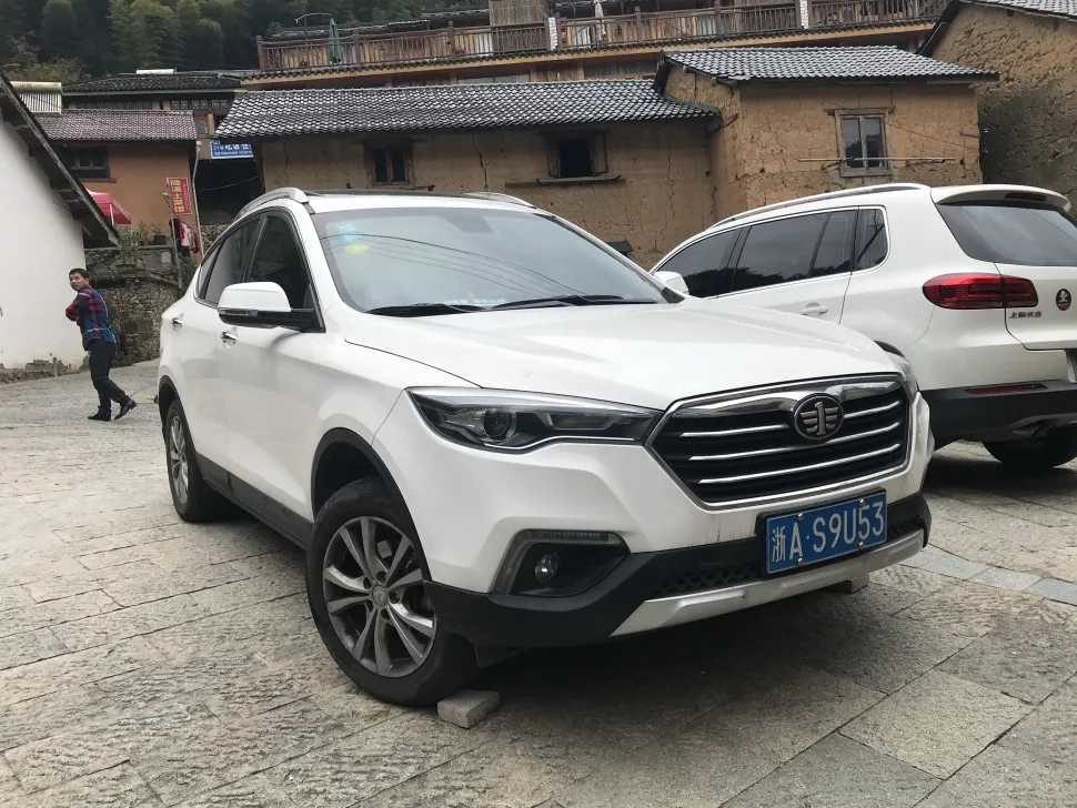 FAW Besturn X80 I (facelift 2017)