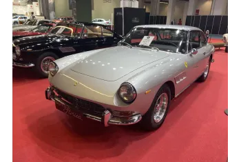 Ferrari 330 GT 2+2 (Serie 2)