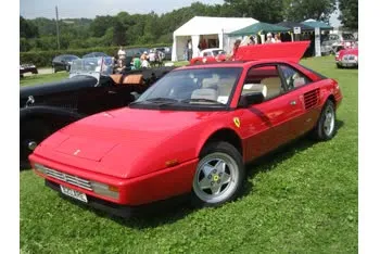 ferrari mondial t-cabriolet