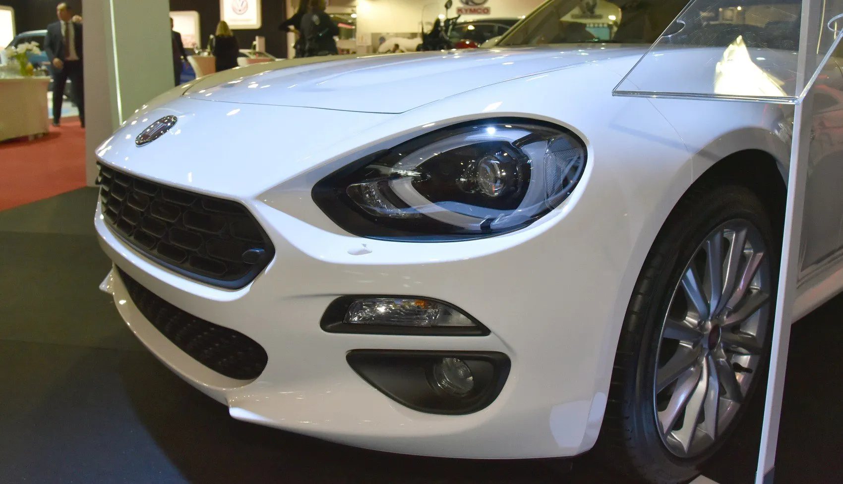 Image for Fiat 124 Spider (2016)