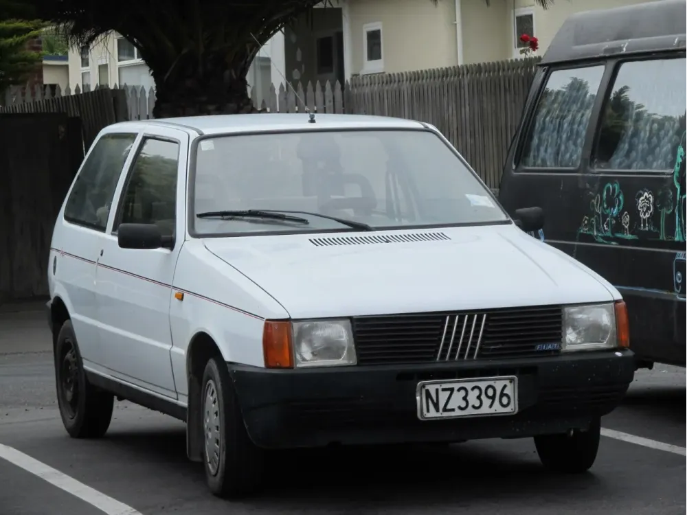 Fiat UNO 146A