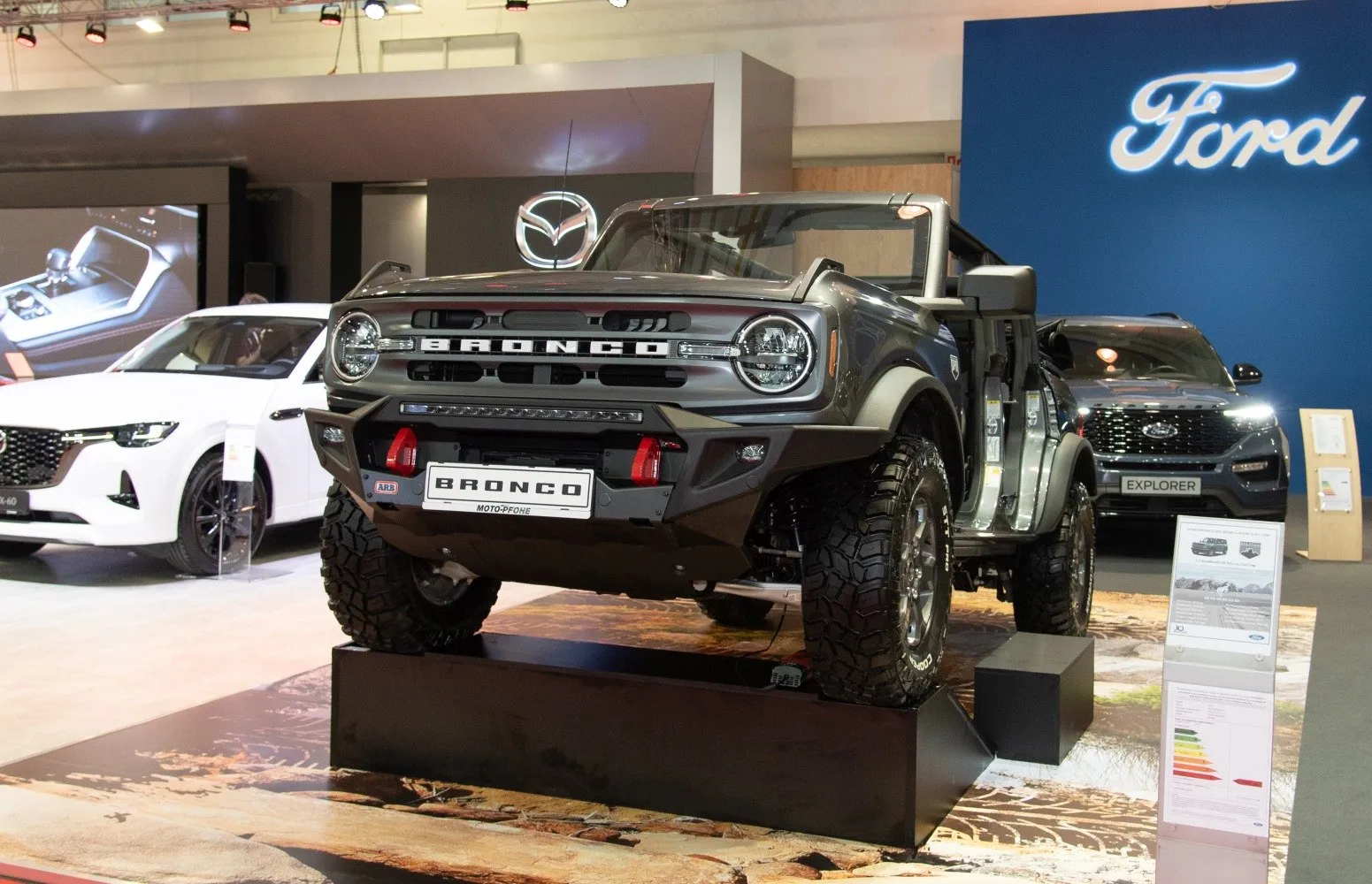 Ford Bronco VI Four-door