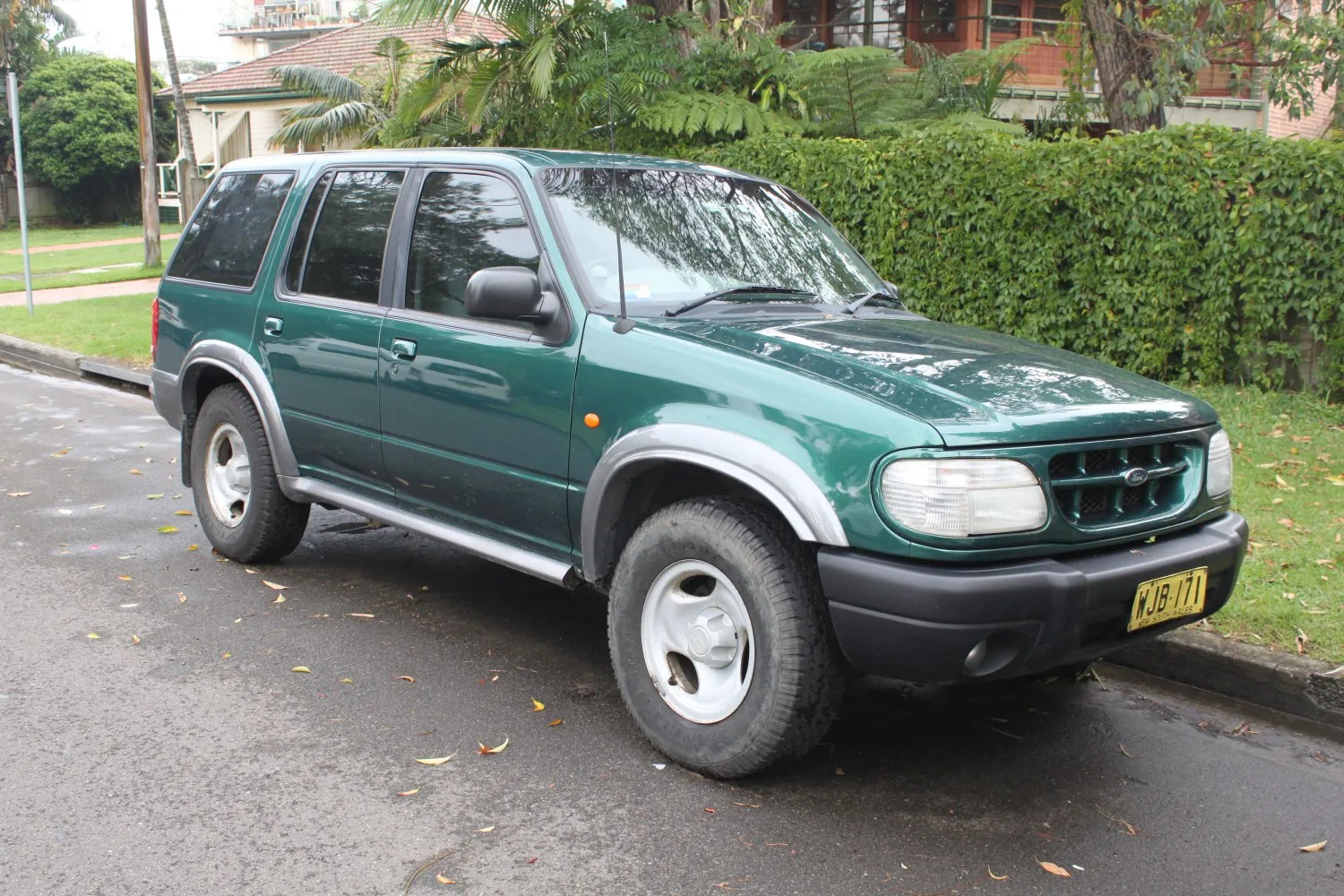 Ford Explorer II