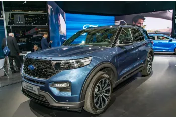Ford Explorer VI