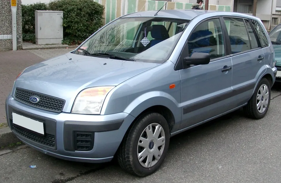 Ford Fusion I (facelift 2005)