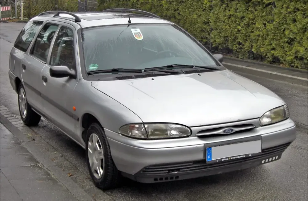 Ford Mondeo I Wagon