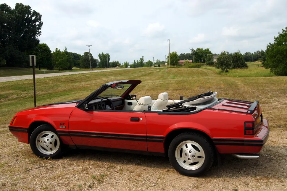 Image for Ford Mustang Convertible III