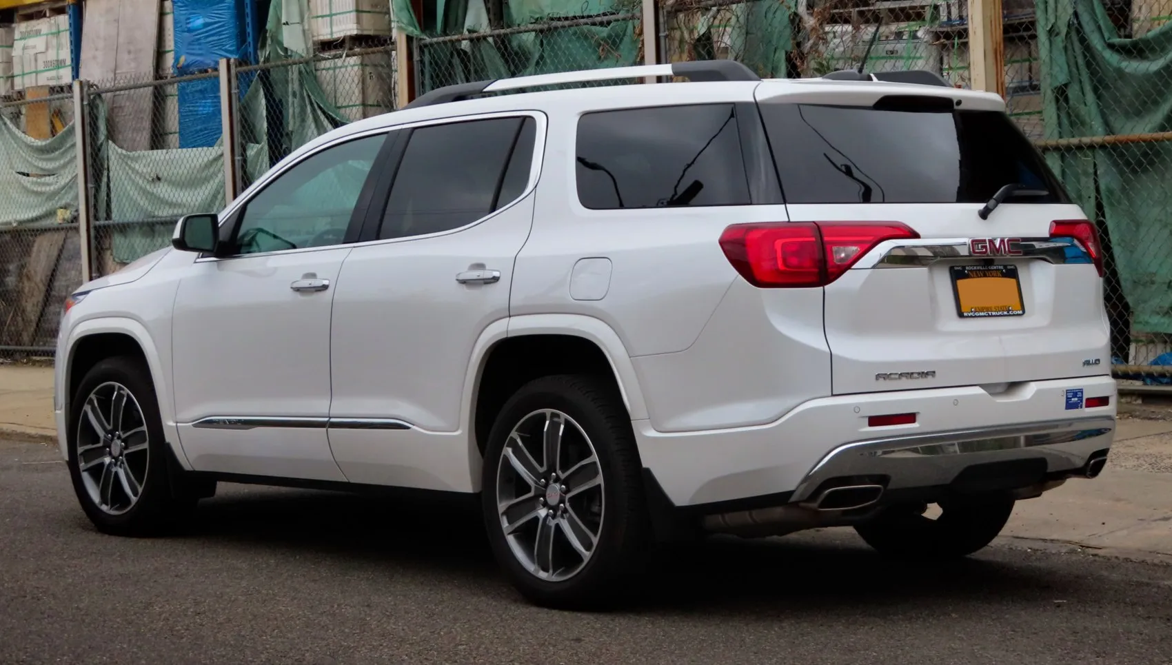 Image for GMC Acadia II