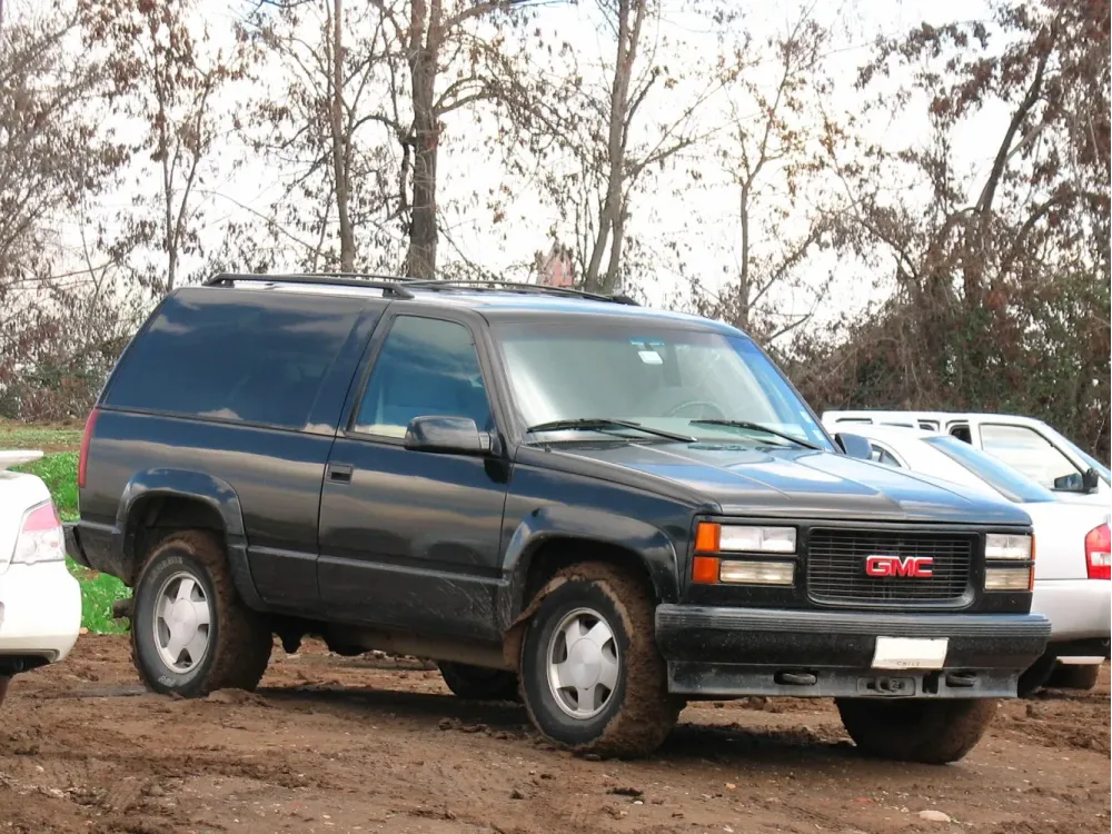 GMC Yukon I (GMT400, 3-door)